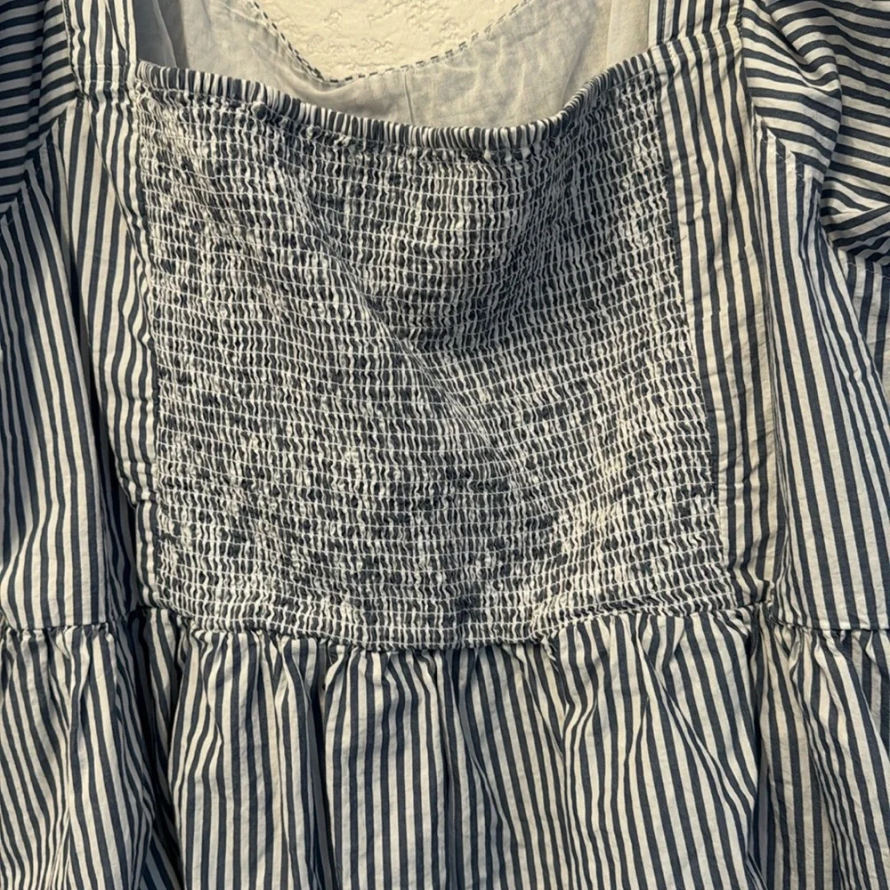 Old Navy Blue and White Striped Top with Puff Short Sleeves 4 X
